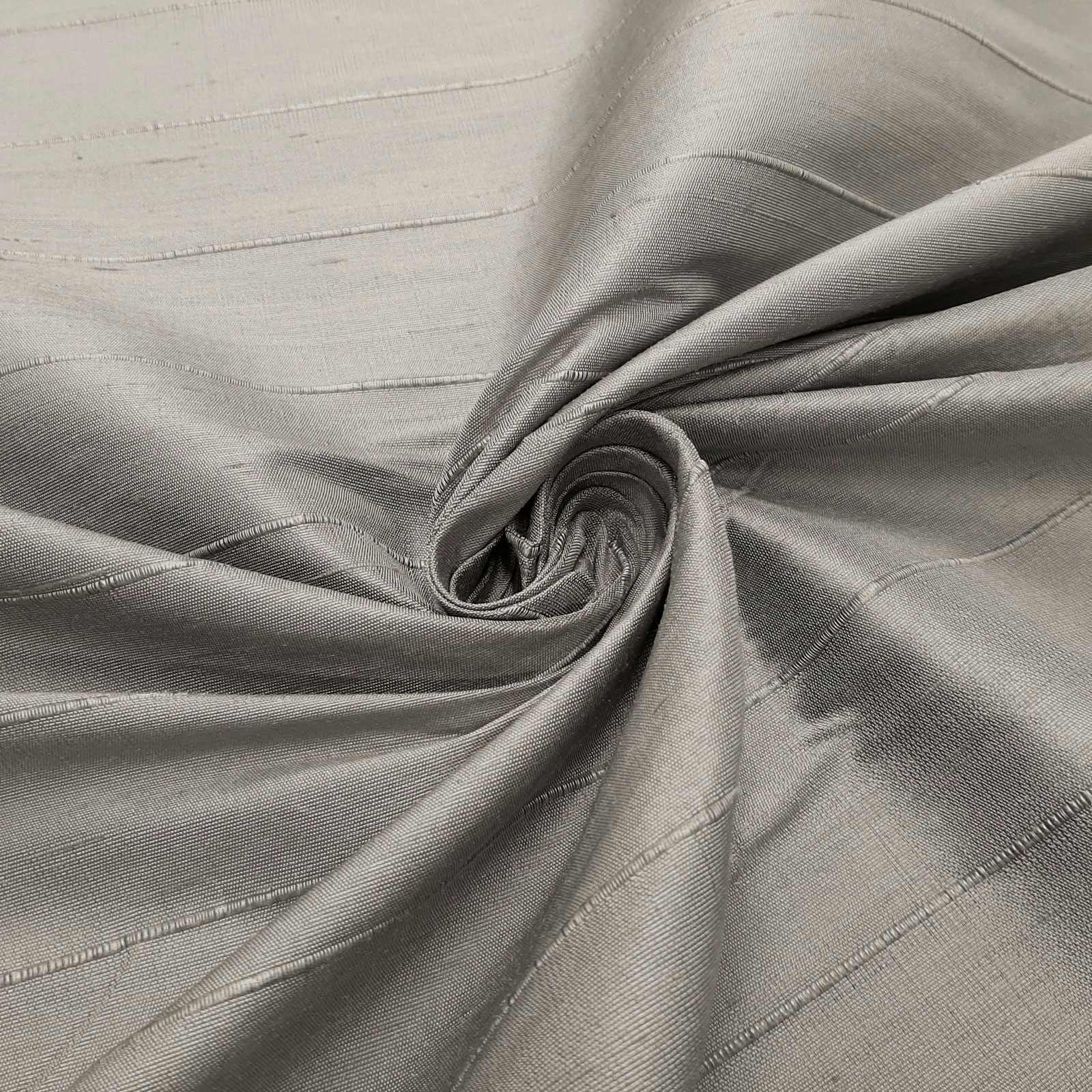 Sahco® B057 - Upholstery and decoration fabric - 100% silk - Grey