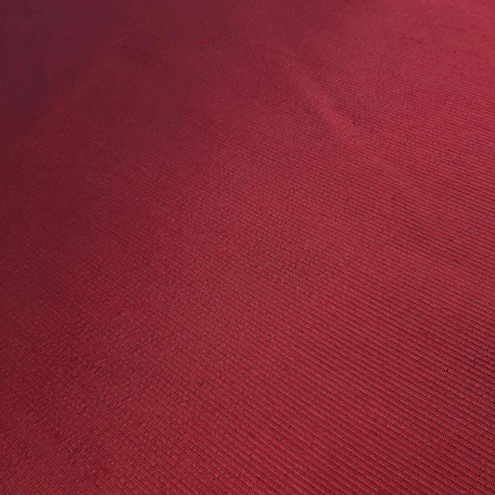 Sahco® B069 - Furnishing and decoration fabric - 100% silk - Ruby