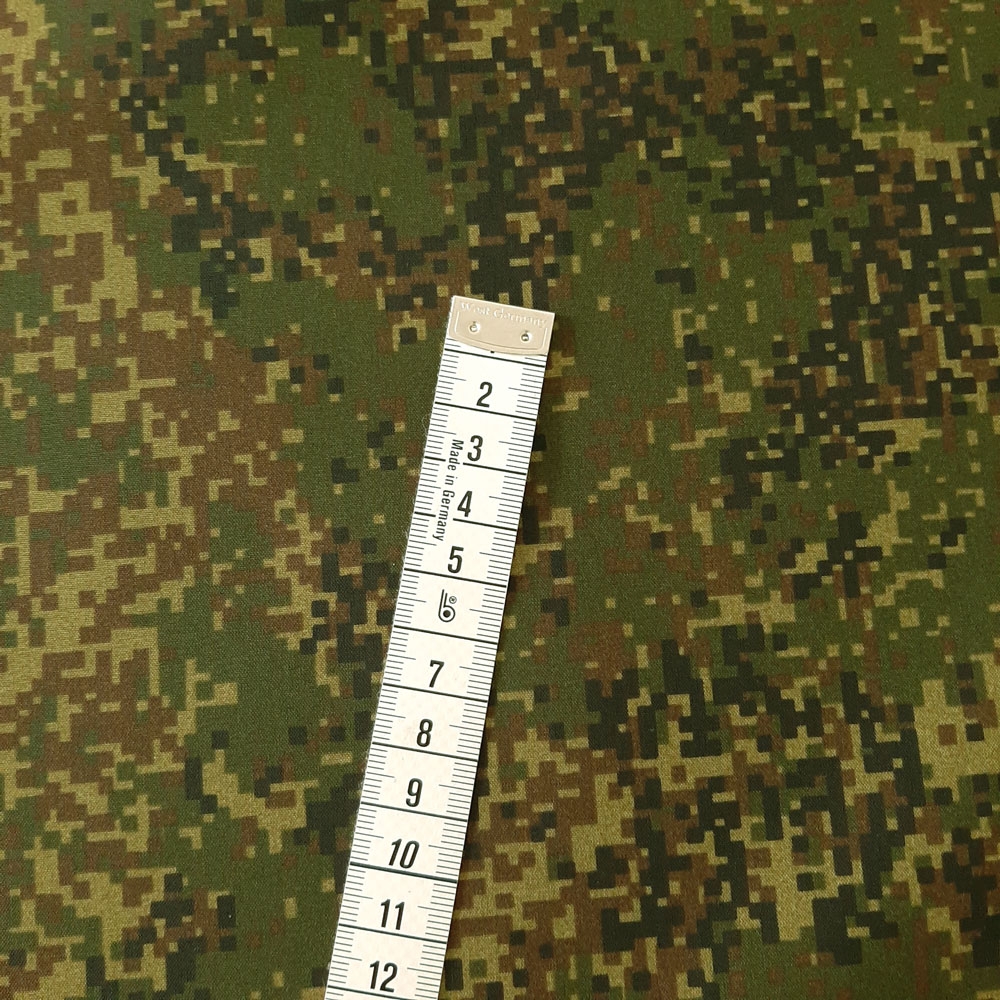  Pixel Camouflage Print Root